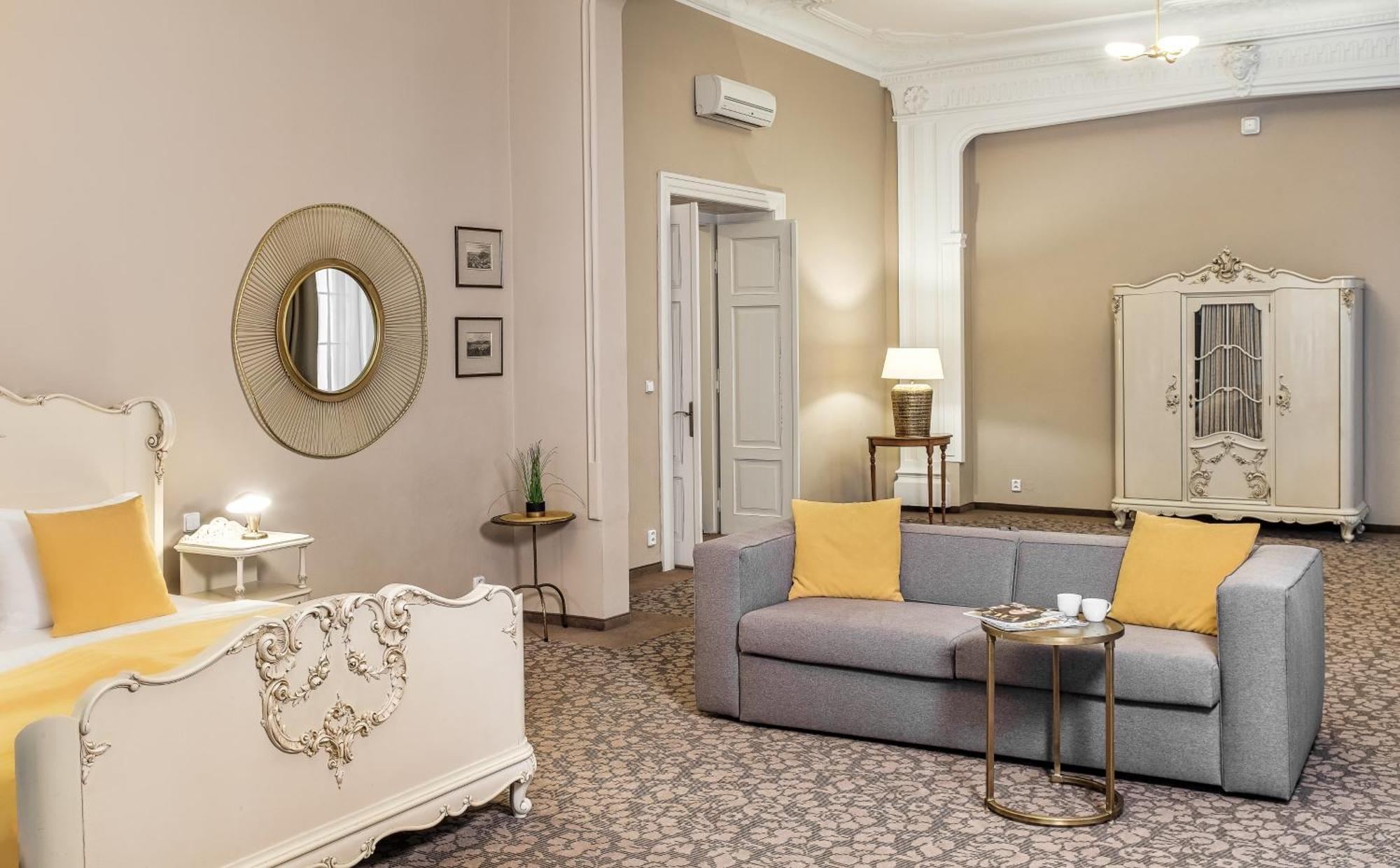 Superior Double Room,1574684963:JPEG